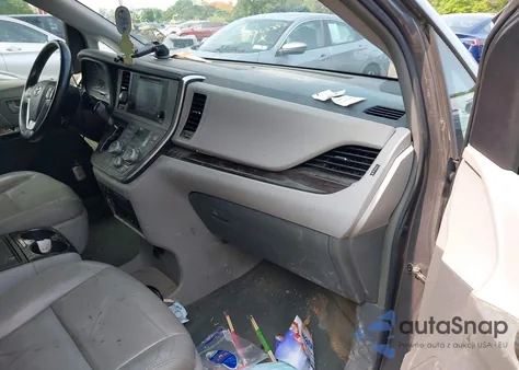 2017 Toyota Sienna Xle Premium 8 Passenger из США, поврежденный, VIN 5TDYZ3DC0HS864831